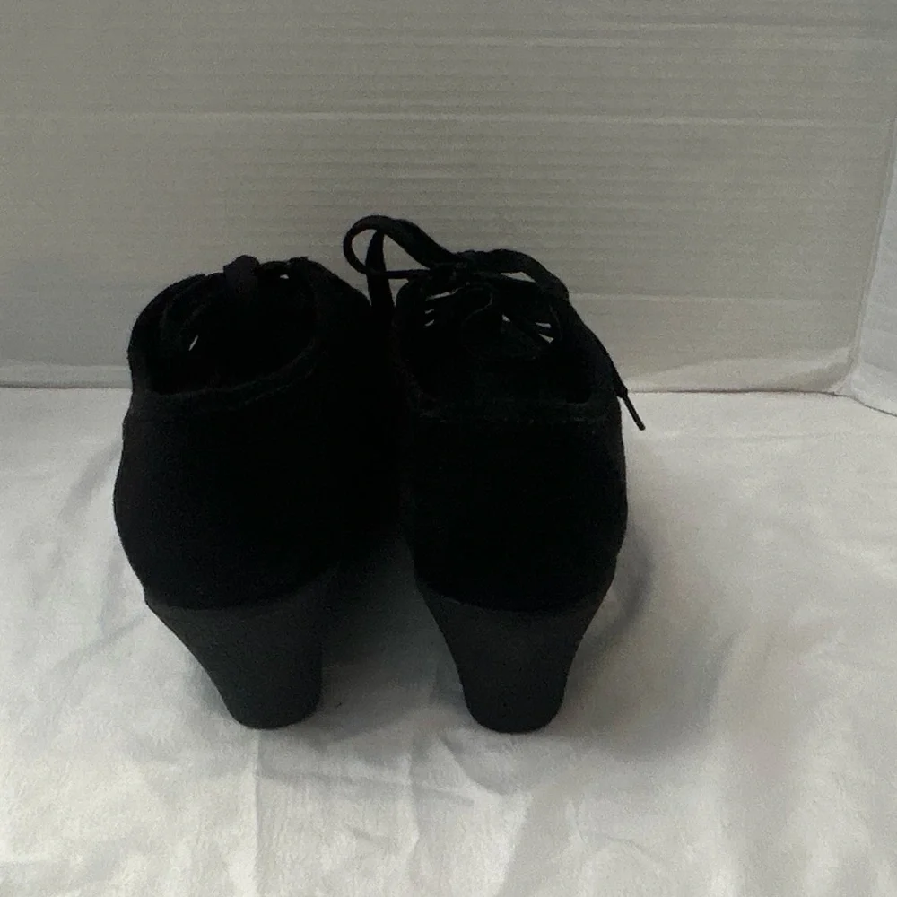 AVENUE shoes